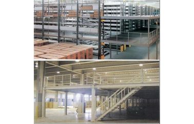 産業棚付けは-中二階床を、鋼鉄棚付けの棚、1000kg/平方メートル悩まします